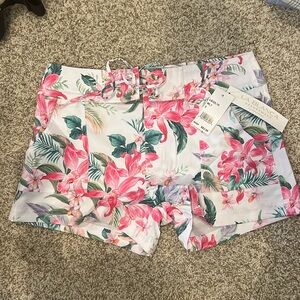 NWT La Blanca resort wear board short